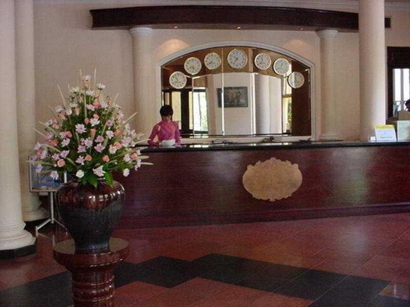 Hoa Binh Hotel Hanói Exterior foto