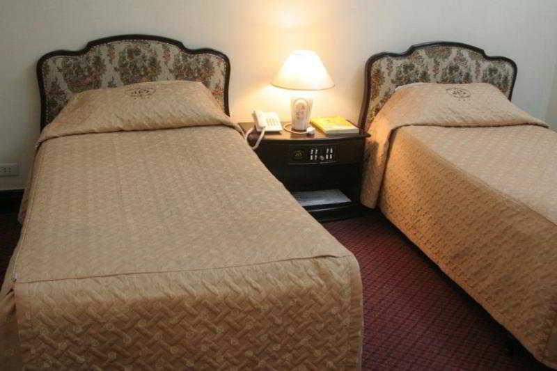 Hoa Binh Hotel Hanói Exterior foto